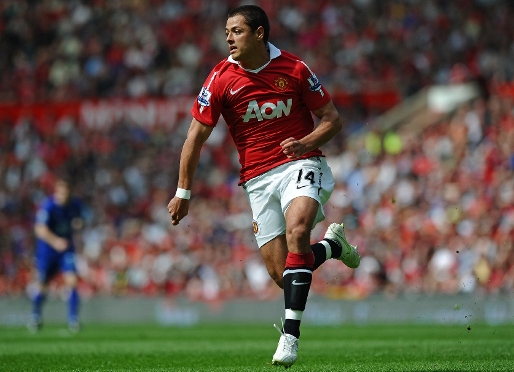 Chicharito, celebrant un gol amb el United.