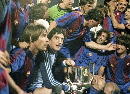 La plantilla, celebrando el ttulo en Zaragoza. Fotos: Archivo FCB