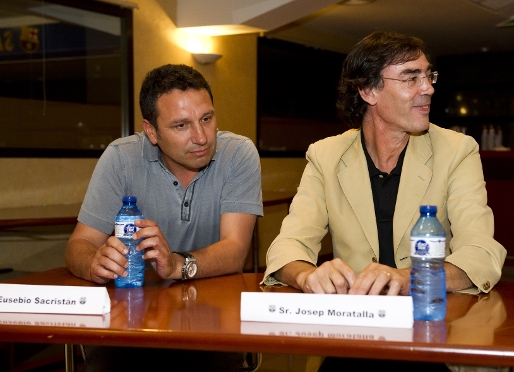 Eusebio ha participado en la sala Wembley en la clausura del primer curs de entrenadores de la FCB Escola. Fotos: lex Caparrs/FCB
