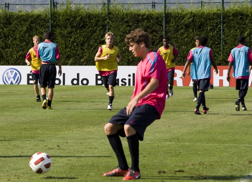 Sergio Ayala s un dels jugadors del Juvenil A que continua una temporada ms a les ordres d'scar Garca. Fotos:Arxiu-FCB