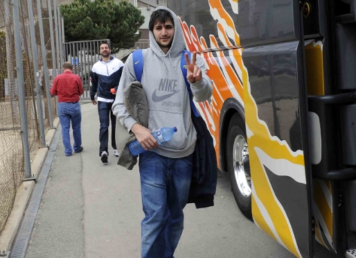 Ricky Rubio, camino a Valencia. (Fotos: Miguel Ruiz - FCB)