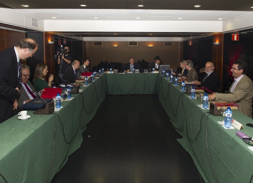 Reuni d'aquest divendres a la sala Fundaci de la LLotja. Foto: lex Caparrs / FCB
