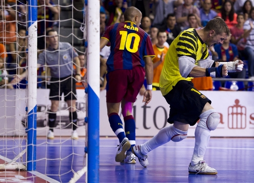 Fotos: Arxiu FCB i LNFS.