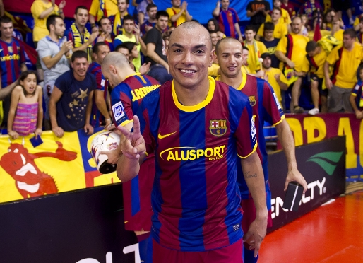 Ari Santos, optimista amb les opcions del Bara Alusport. (Fotos: Arxiu FCB)