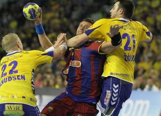 El FC Barcelona va jugar la temporada passada dos amistosos a la pista del Kielce. Fotos: Arxiu FCB.