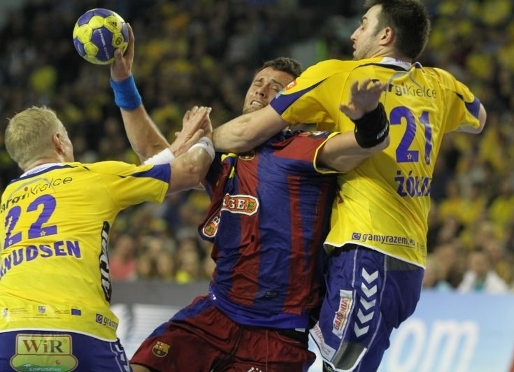 El FC Barcelona disput la temporada pasada dos amistosos en la pista del Kielce. Fotos: Archivo FCB.