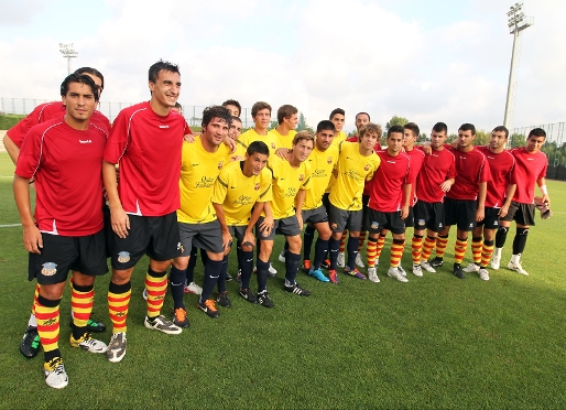 Foto de familia. Fotos: Miguel Ruiz-FCB