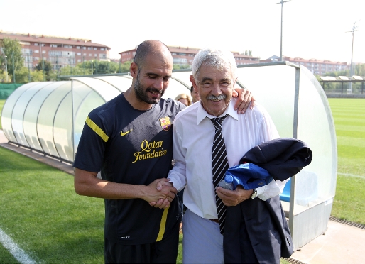 El tcnico Pep Guardiola con el ex presidente de la Generalitat, Pascual Maragall. Fotos: Miguel Ruiz - FCB