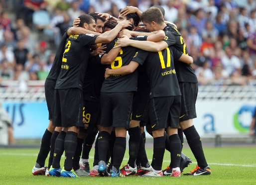 El equipo, celebrando uno de los dos goles. Foto: Miguel Ruiz-FCB