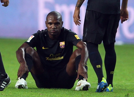 Abidal out for between 7 and 10 days