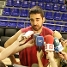 Navarro, atenent els mitjans.