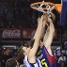 Lorbek, bajo el aro. (Foto: lex Caparrs - FCB)