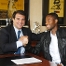 Joan Laporta y Keita, una vez firmado el contrato.